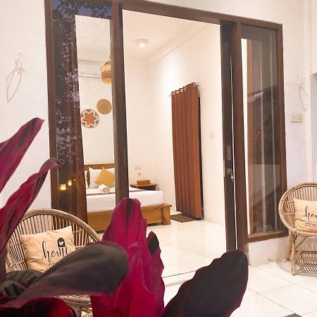 The Hill View Lombok Hotel Kuta  Exterior photo